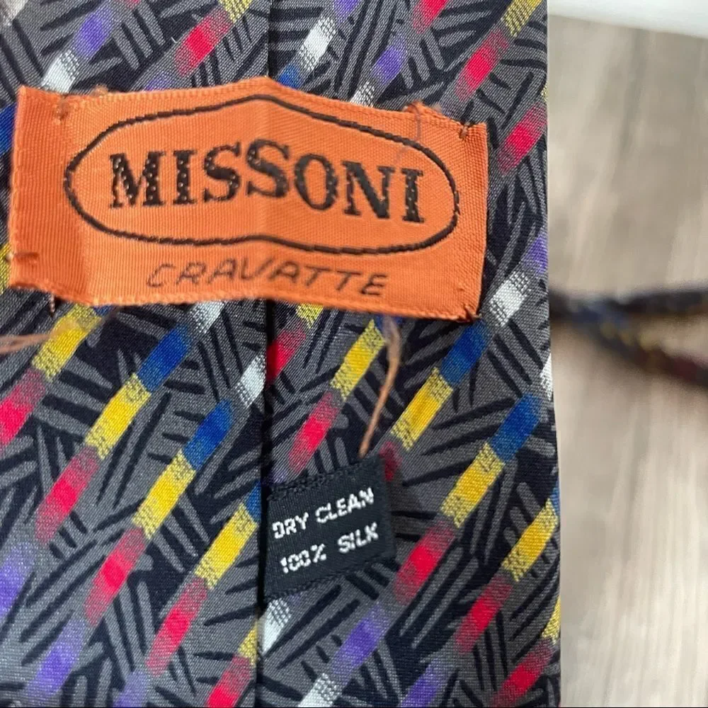 Missoni Vintage Blue Yellow Red Allover Pattern Silk Tie